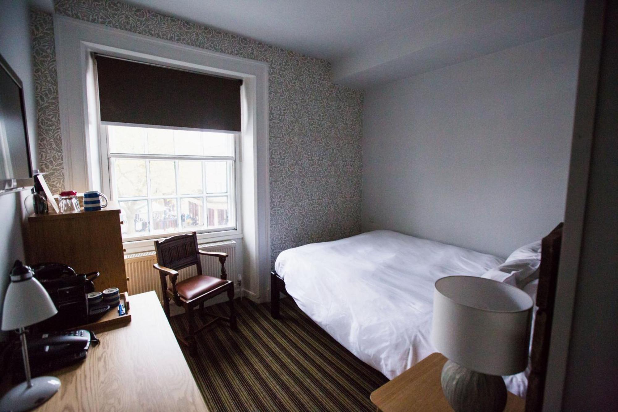The Blue Boar Hotel Witney Eksteriør billede